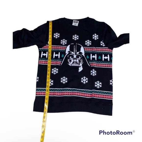 Darth Vader Holiday Sweatshirt Boys Sz. XL - Picture 6 of 6